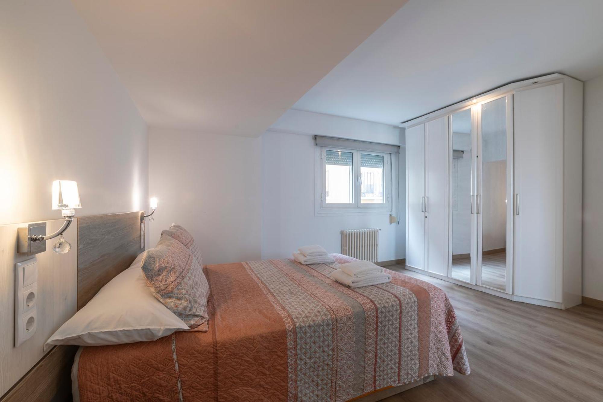 Apartment Valeria-dreams Maestro Luna 3º Zaragoza